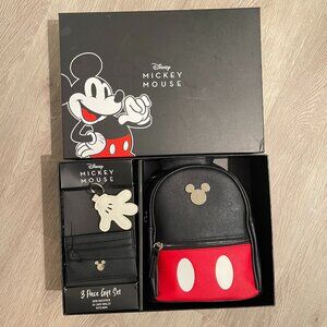 Disney Mickey Mouse 3 piece gift Set - keychain, backpack, card holder